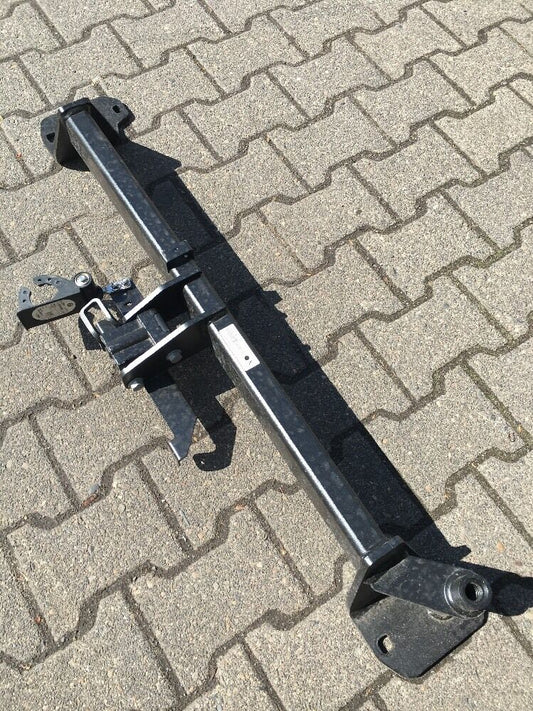 BMW 2er F45 Active Tour Heckträgervorbereitung Fahrradträger Querträger 6867319