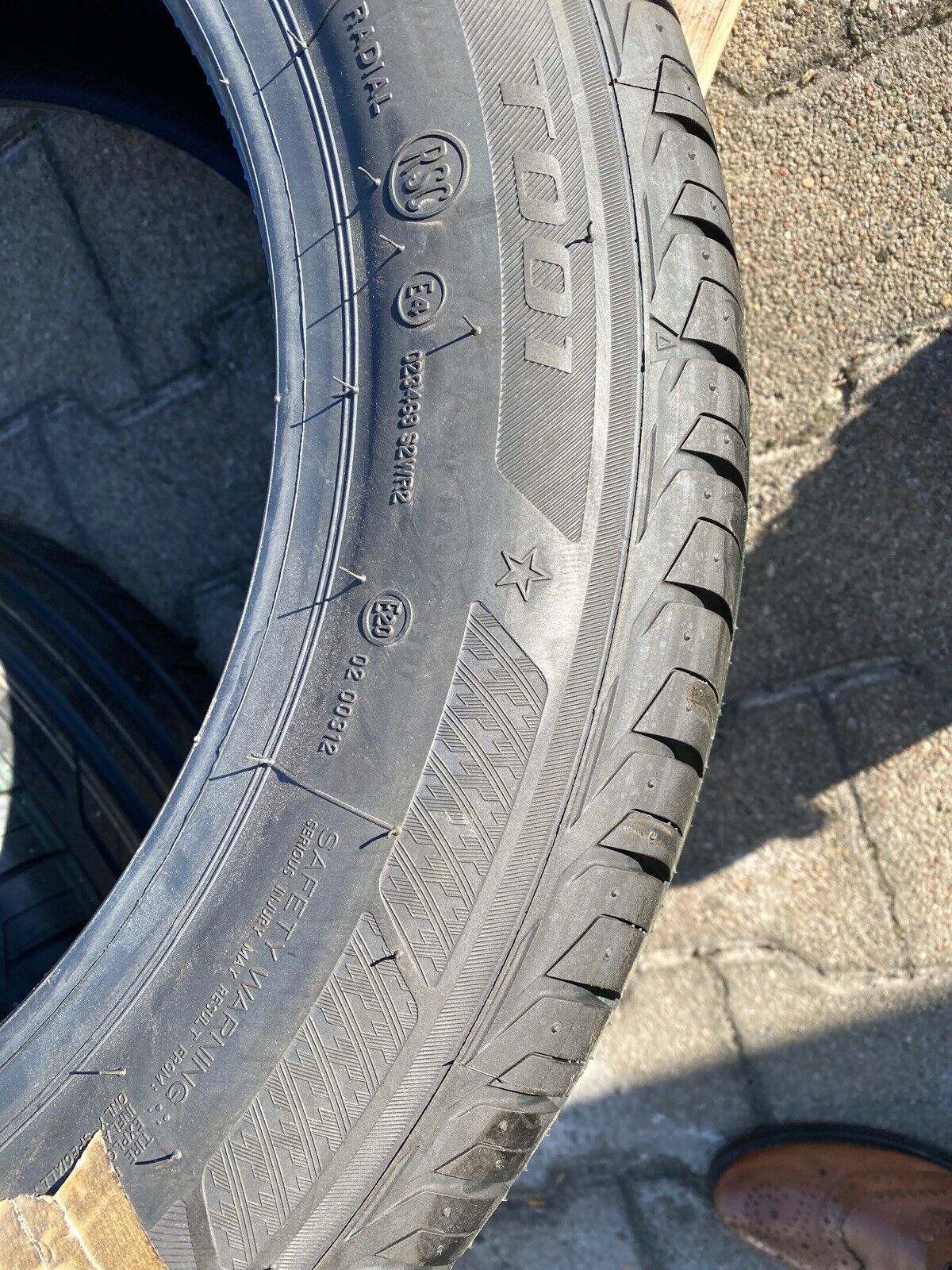 2x NEUE BMW Bridgestone Turanza T001 SOMMERREIFEN RSC RUNFLAT 225 55 R17 97W