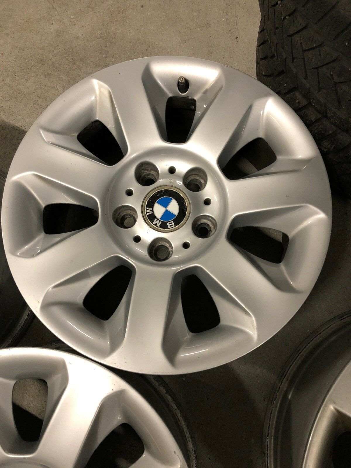 3x Original BMW E60 E61 ALUFELGEN Styling 115 Felgen 7x16 TN 6758774