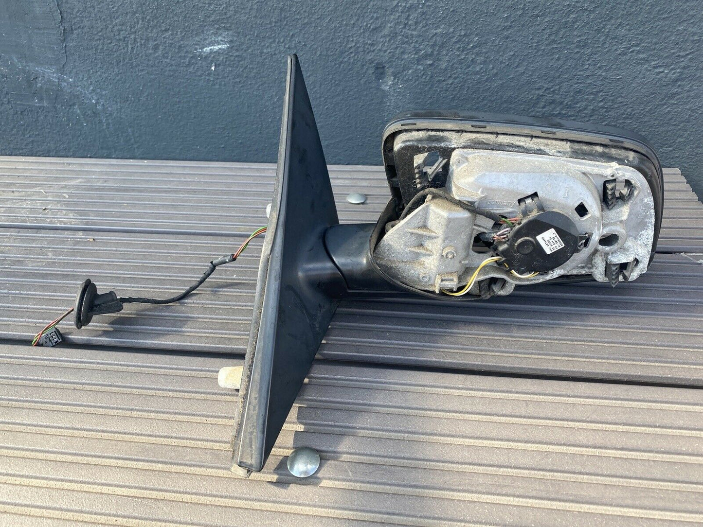 BMW E60 E61 Aussenspiegel links 3 Kabel Anklappfunktion Elektrochrom 7189611