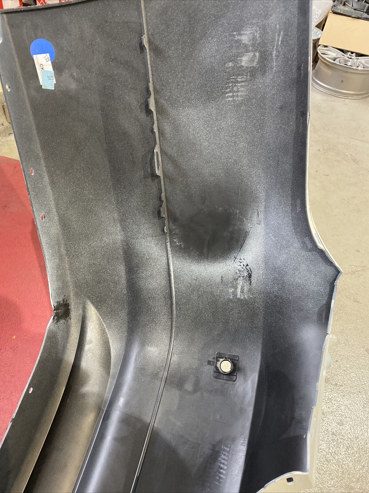 ORIGINAL BMW E90 LCI Facelift Limousine Stoßstange PDC Löcher Alpinweiss