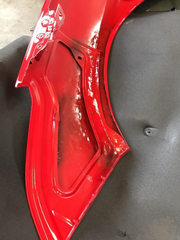 ORIGINAL FERRARI CALIFORNIA T F149M Kotflügel Seitenwand RECHTS