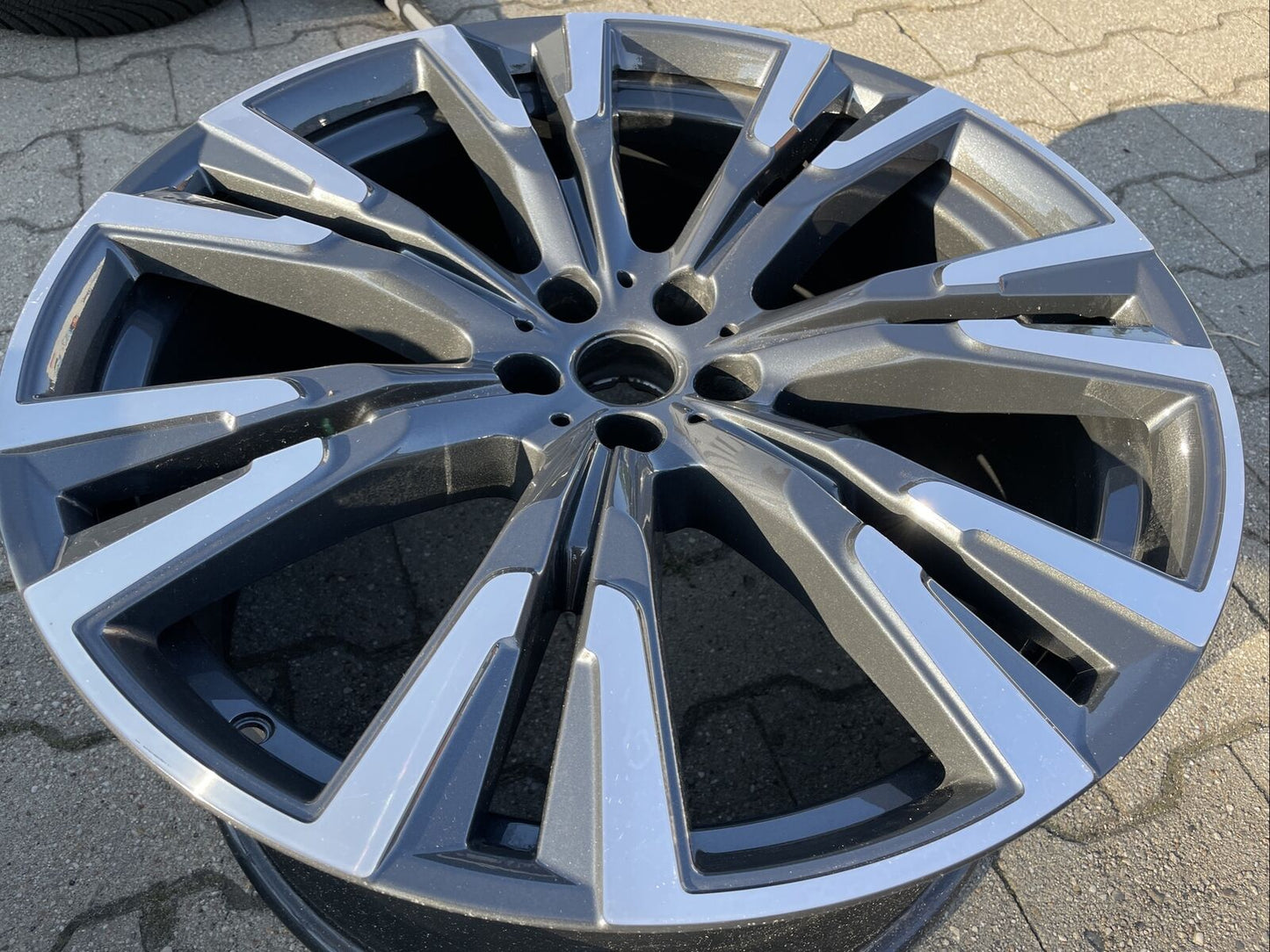 1x ORIGINAL BMW X7 G07 ALUFELGE 22 ZOLL Y Speiche 756 Felge 10.5J TN 6885462