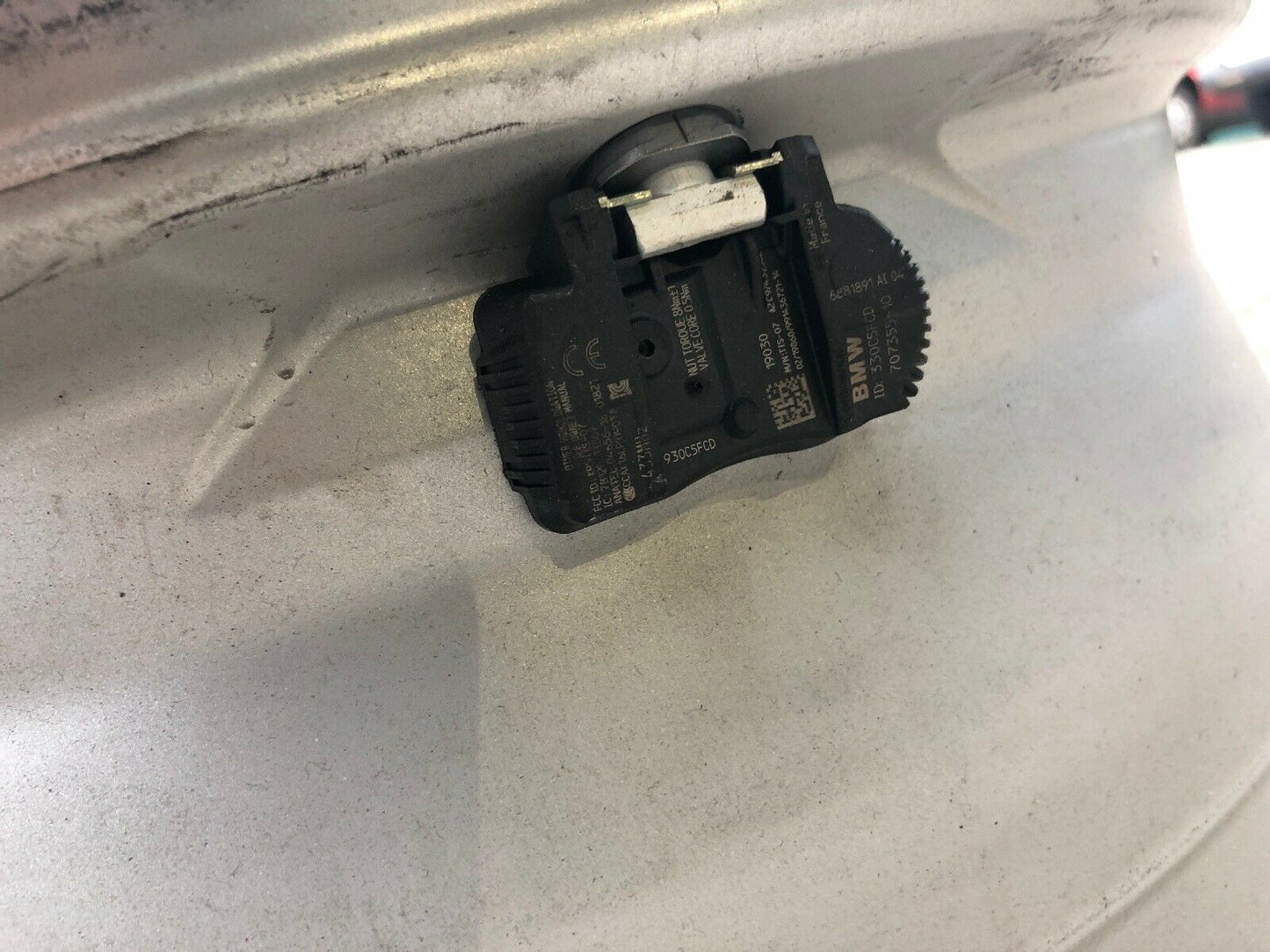 1x BMW F30 F31 F32 M400 M PAKET ALUFELGE VORNE RDCI Sensor 7845880 m 8Jx 18 IS34