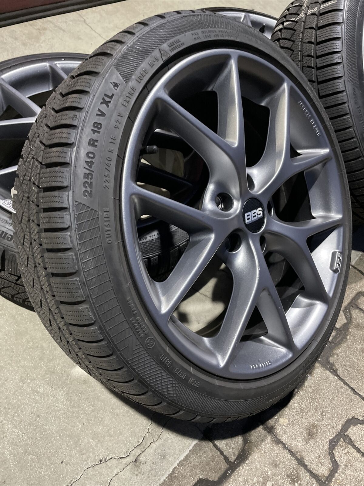 BBS SR16 Alufelgen WINTERREIFEN 225 40 R18 92V XL AUDI 8V 8J 0345134 KBA 49585
