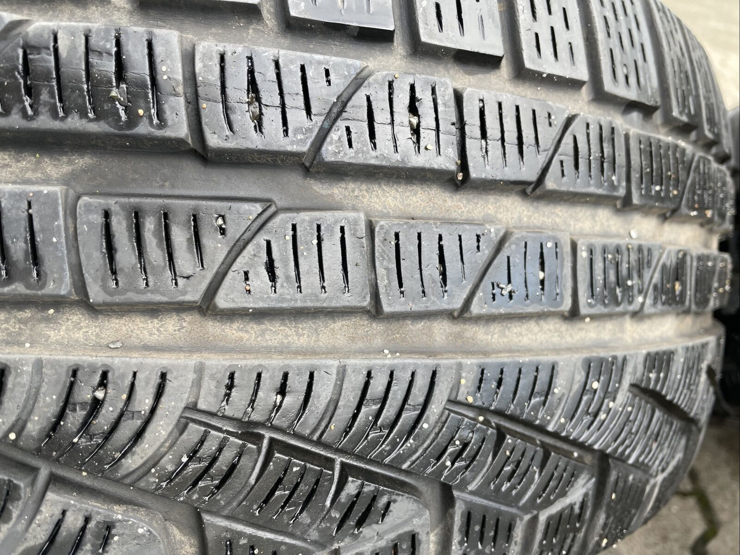 BMW F34 GT Alufelgen Styling 395 WINTERREIFEN RSC PIRELLI 225 55 R17 97H 6859025