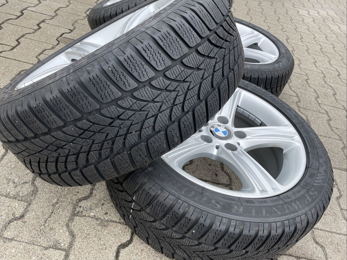 BMW F30 F31 F32 F35 ALUFELGEN WINTERREIFEN Styling 393 m 225 50 R17 94H RSC RDCI