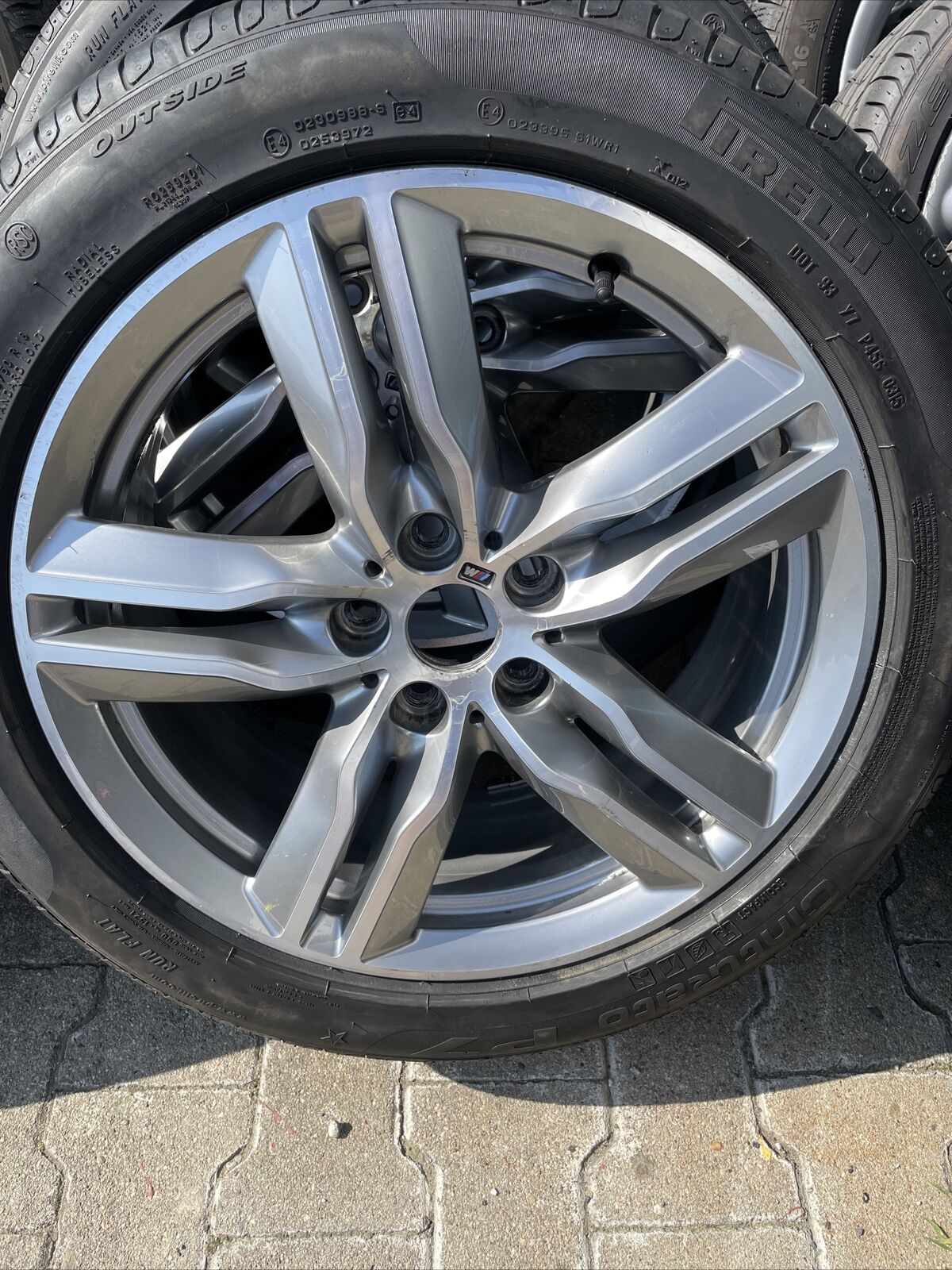 BMW X1 F48 X2 F39 Alufelgen STYLING M570 SOMMERREIFEN RSC 225 50 R18 95W 7850456