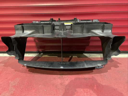 FERRARI CALIFORNIA T AIR INTAKE DUCT 310806 LUFTANSAUGKANAL KÜHLERVERKLEIDUNG