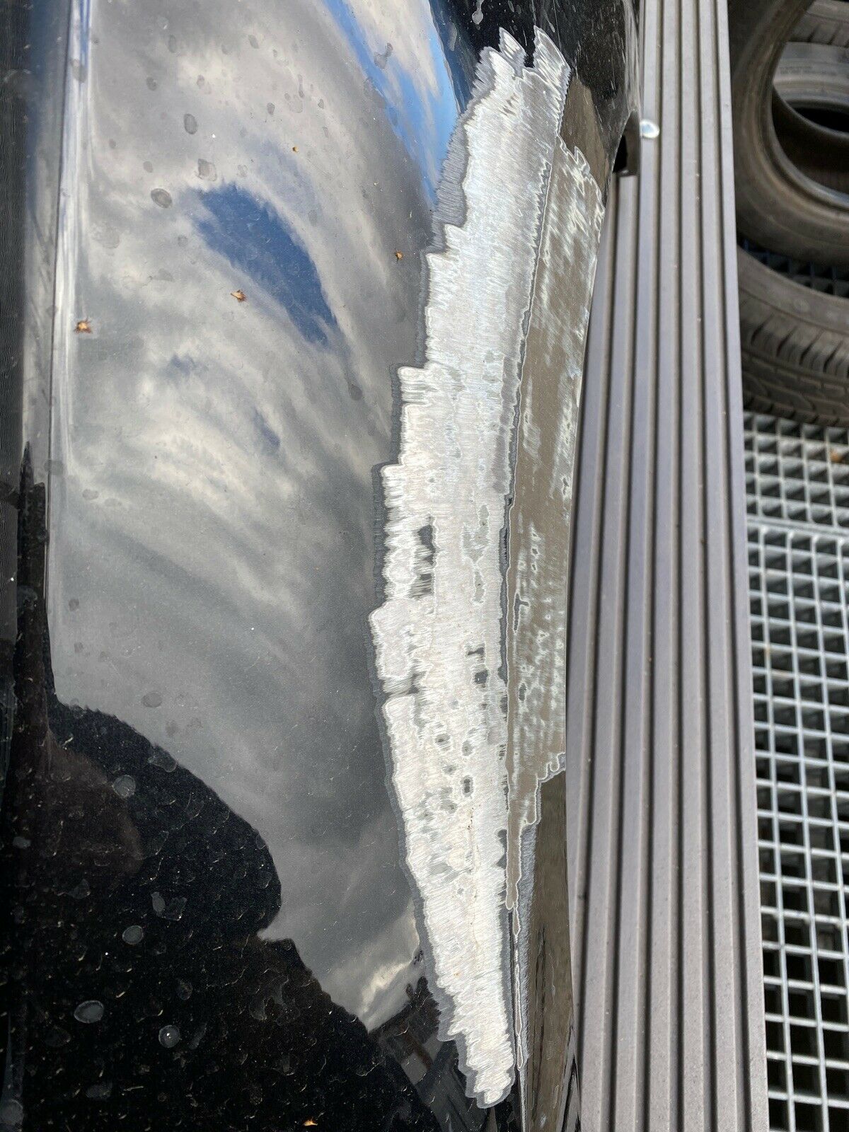 1x ORIGINAL BMW E87 E81 E82 E88 Kotflügel LINKS Seitenwand 7133227