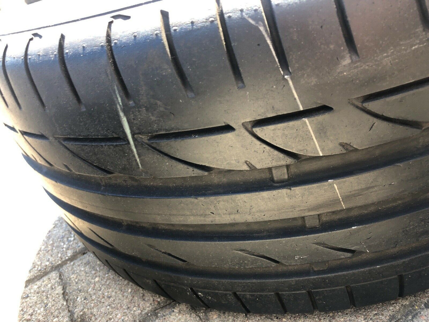 2x BMW F30 F31 F32 M Sommerreifen 255 40 R18 95Y BRIDGESTONE RSC