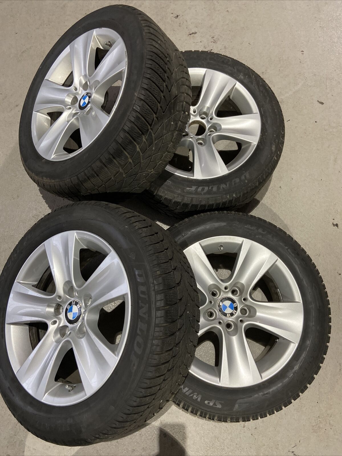 BMW F10 F11 Styling 327 Alufelgen WINTERREIFEN DUNLOP 225 55 R17 97H RSC 6790172