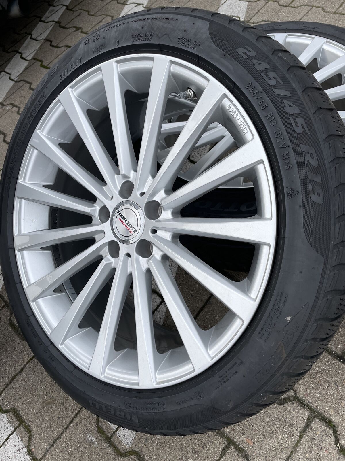 BMW G11 G12 Alufelgen Winterreifen Borbet RDCI RSC 245 45 R19 102V KBA 49548