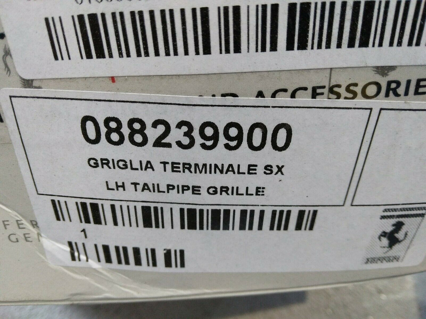 Original Ferrari California T links Auspuff Auspuff Gitter TAILPIPE 88239900