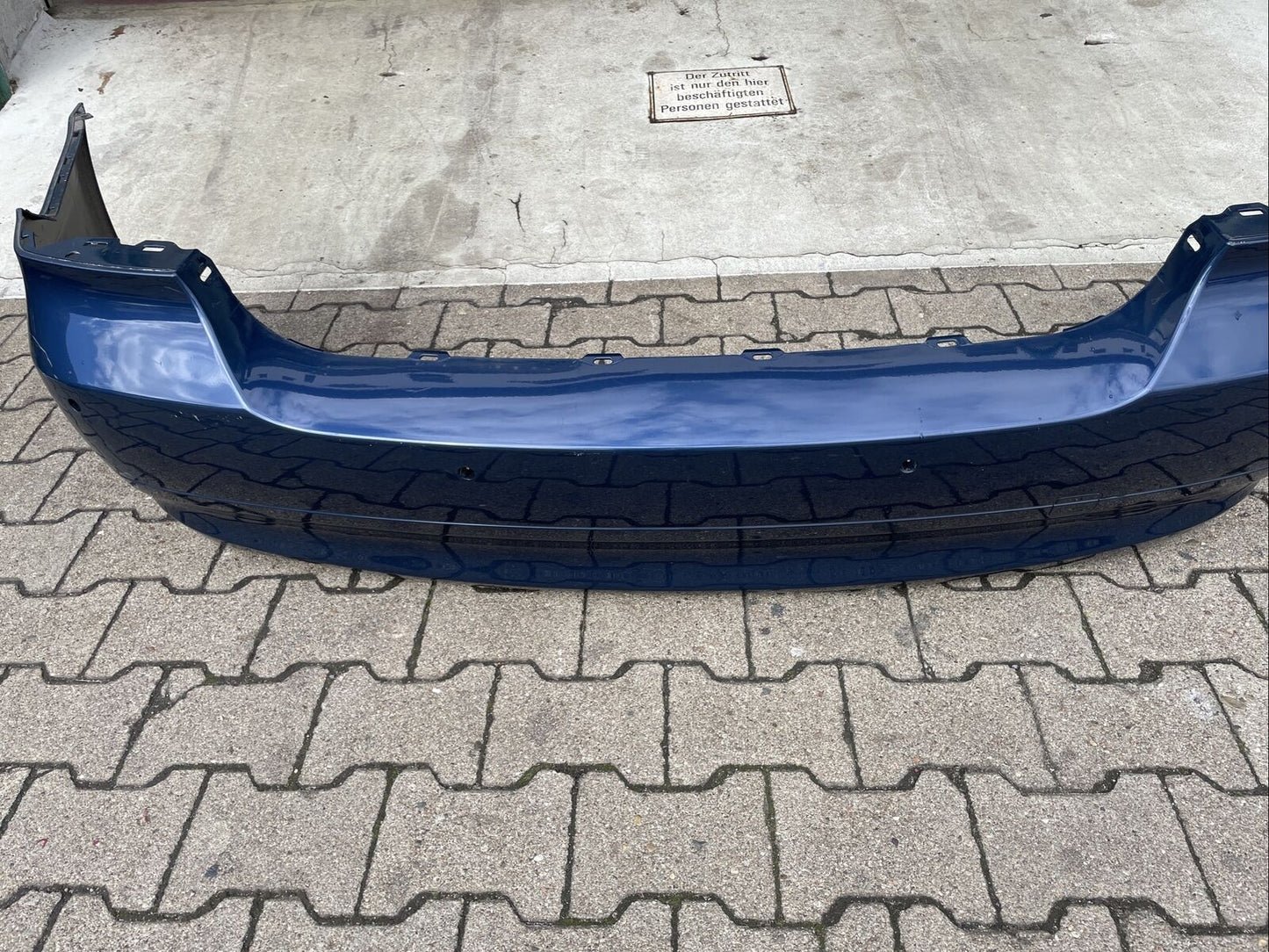 ORIGINAL BMW E90 Vorfacelift Limousine Stoßstange PDC 7058509