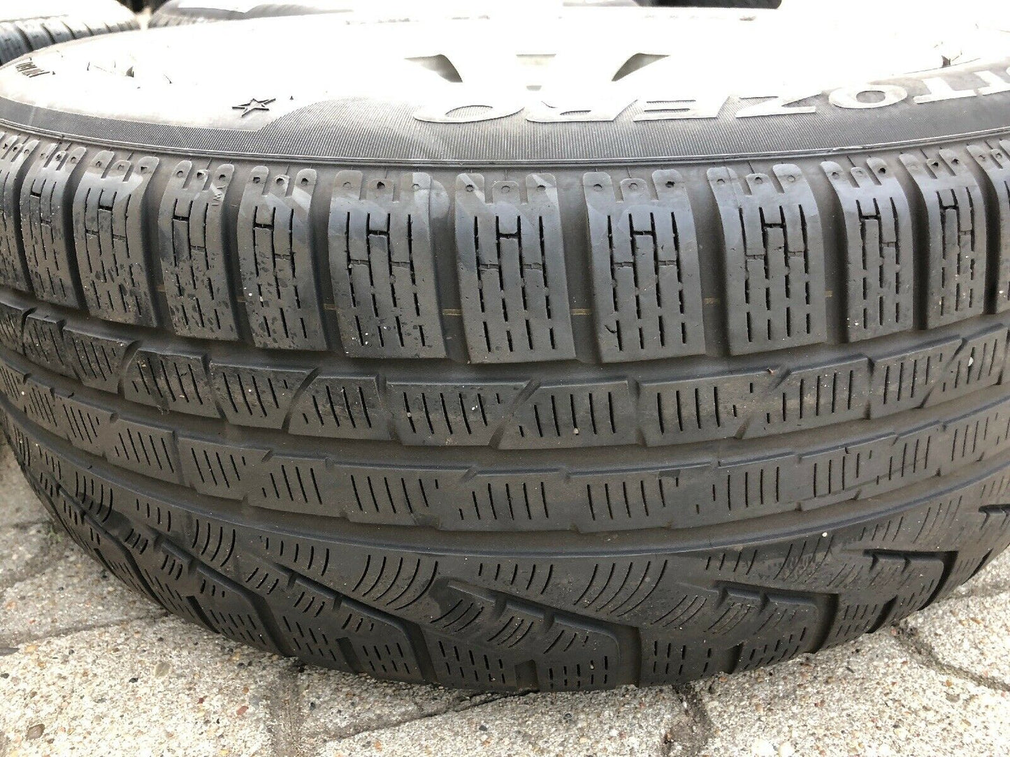 BMW F10 F11 F06 F12 V Speiche 236 Alufelgen Winterreifen 225 55 R17 97H PIRELLI