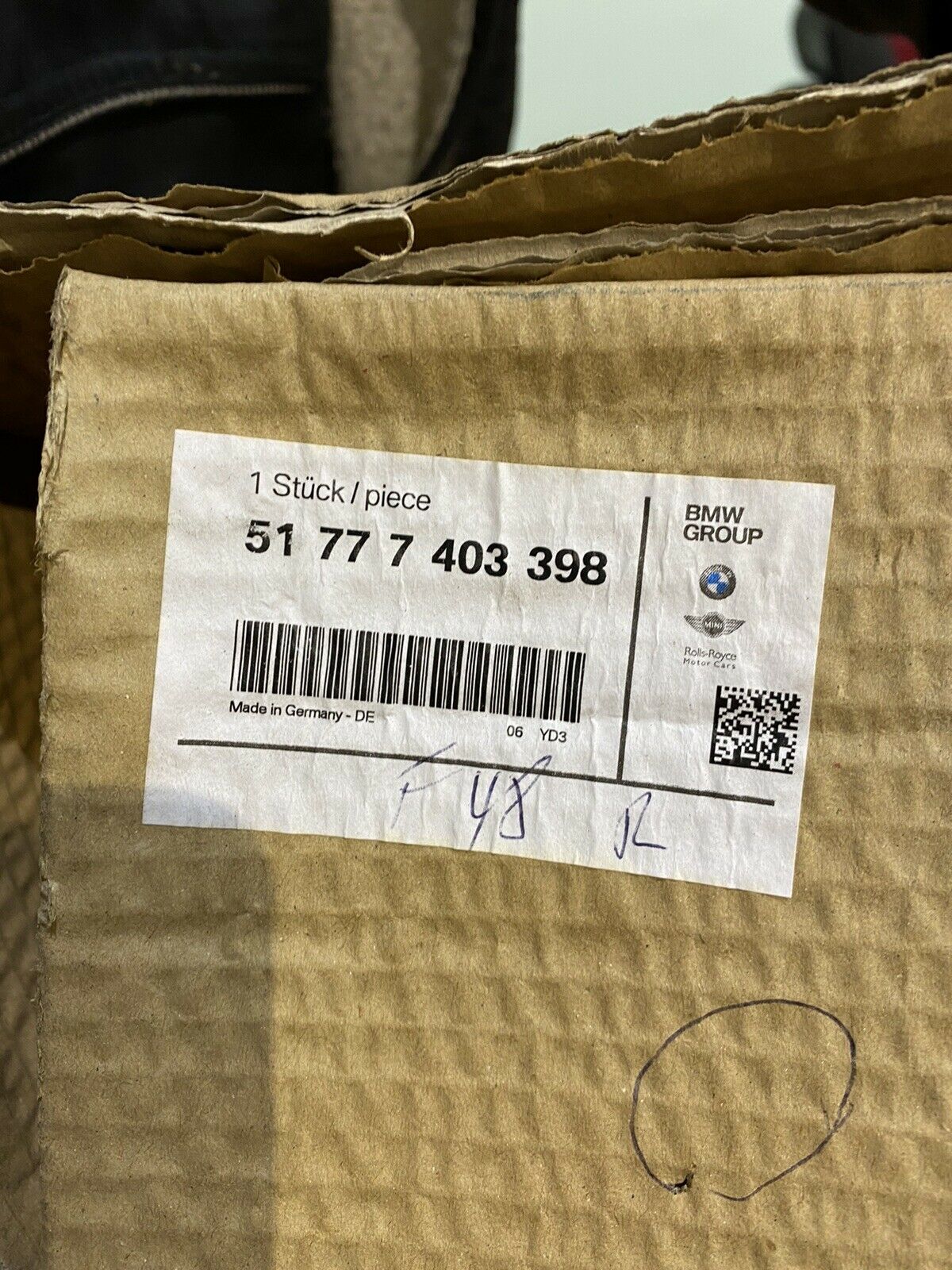 ORIGINAL BMW X1 F48 NEUER Seitenschweller 7403398 RECHTS LINES Schweller 7332328