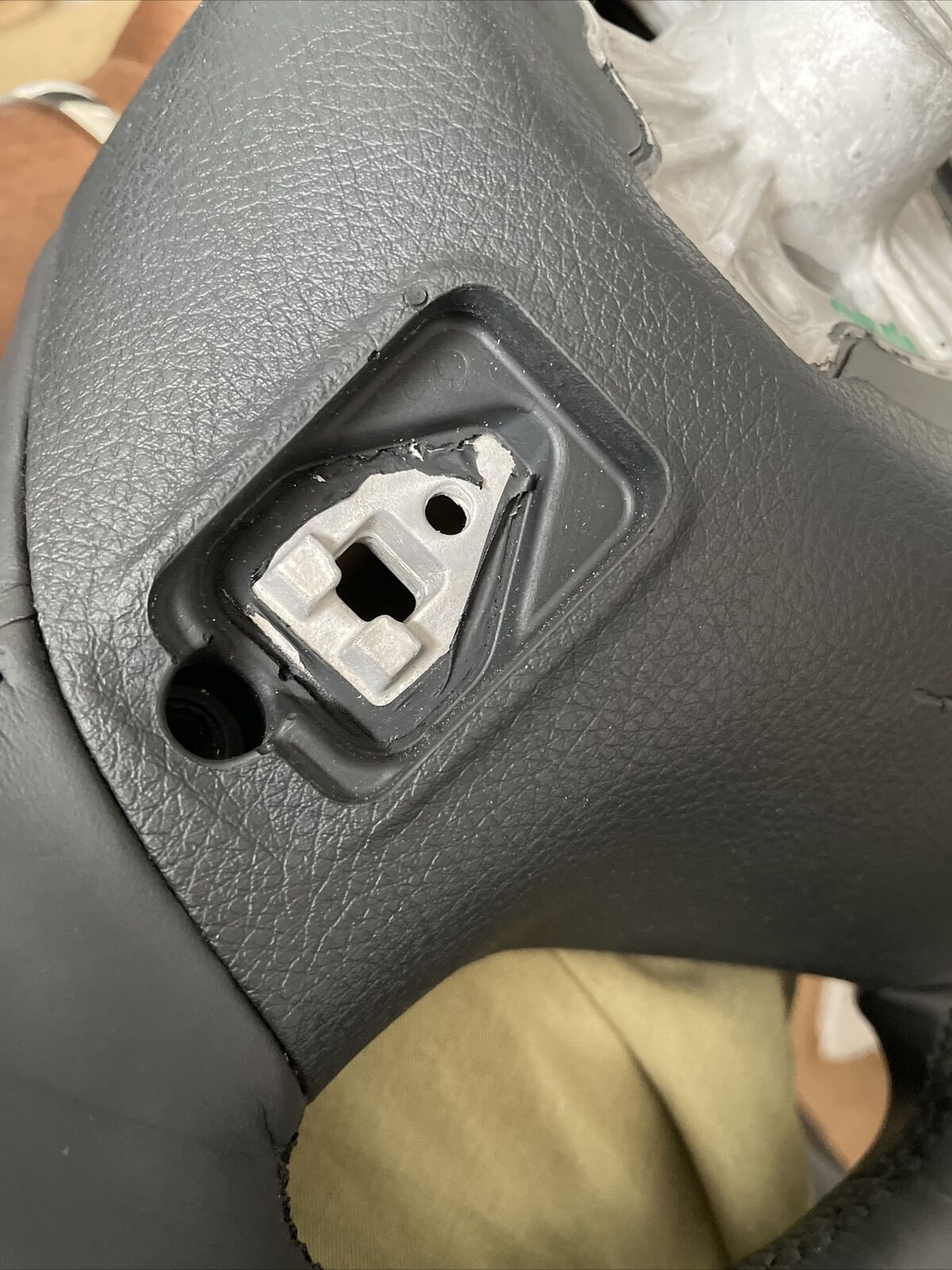 BMW F20 F22 F30 F31 F34 F35 Lenkrad Lederlenkrad 6854753 M SPORT Schaltwippen