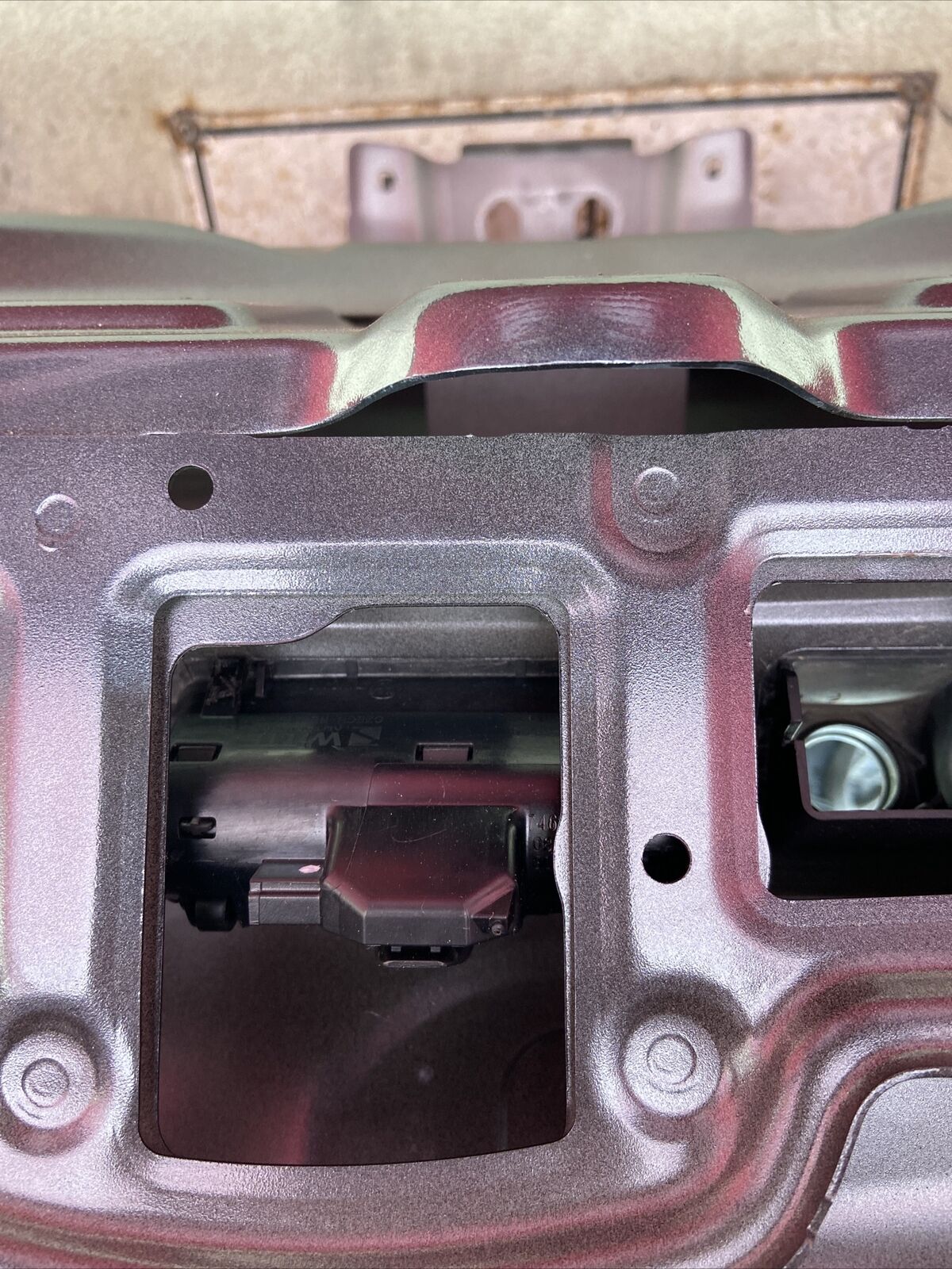 BMW X1 F48 Heckklappe Kofferraumdeckel NEUE MODELL Mineralgrau 7350826 m Taster