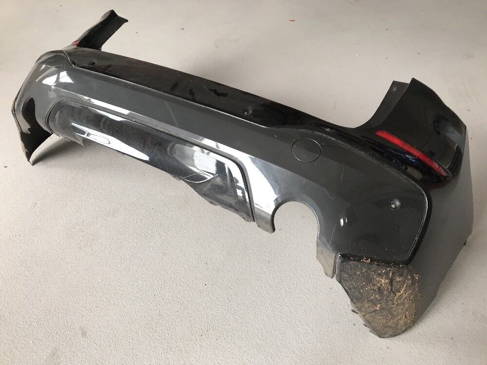 BMW X1 F48 M PAKET NEUE MODELL Stoßstange PDC Diffusor Black Saphire 2 Flutig