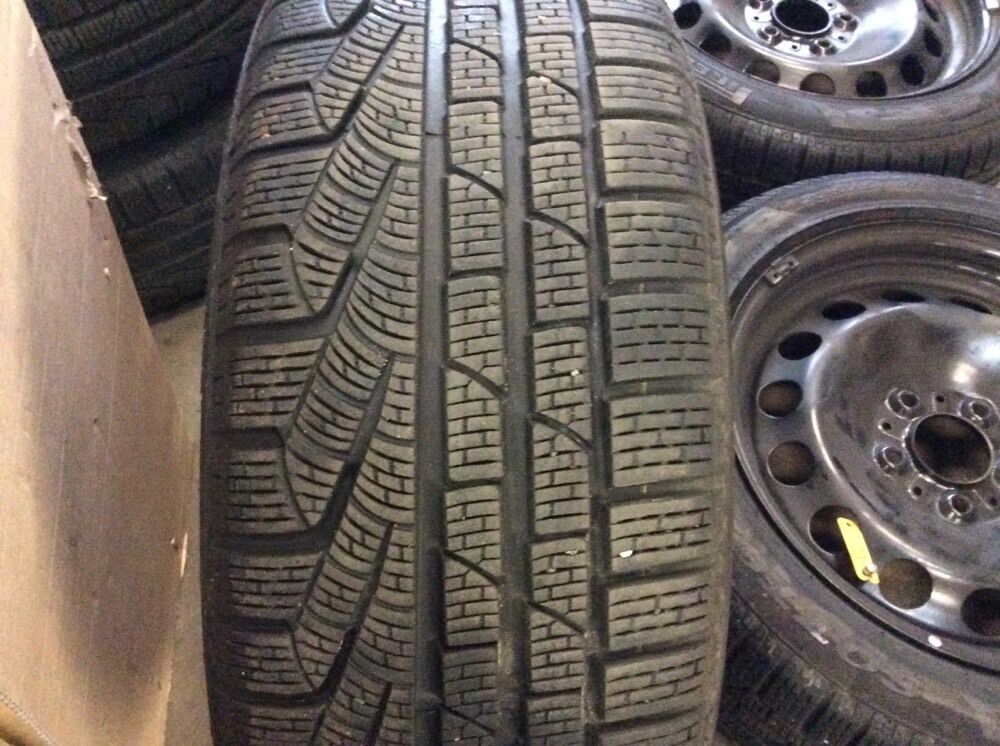 BMW X1 E84 Pirelli 225 50 R17 94H RSC RUNFLAT Winterreifen 6783330 WINTERRÄDER