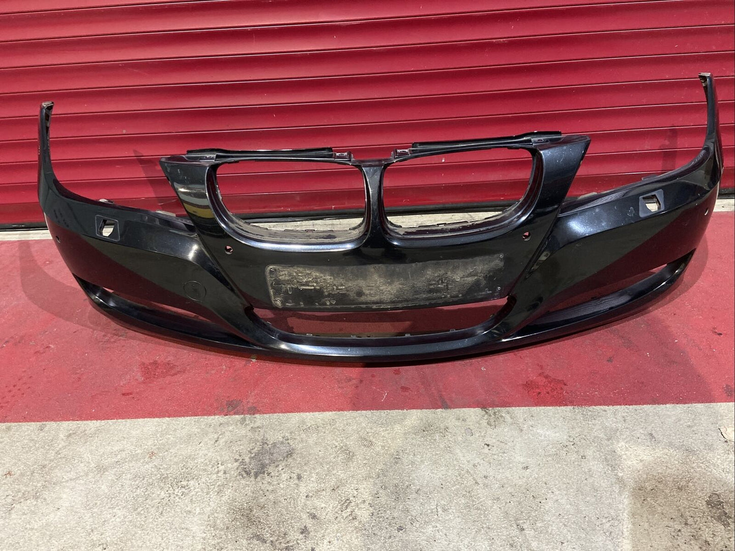 ORIGINAL BMW E90 E91 LCI Facelift Stoßstange PDC SWR LOCH LIMOUSINE TOURING