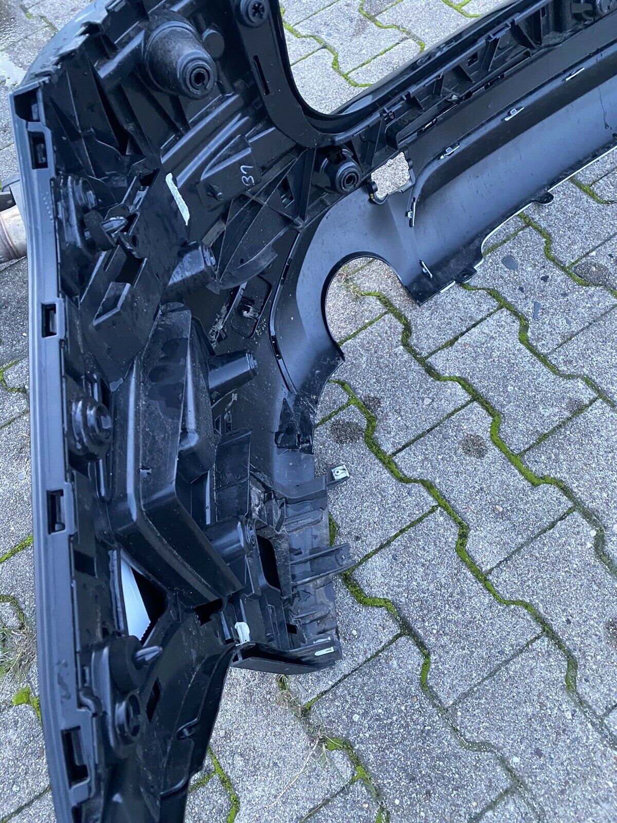 ORIG. BMW X3 G01 Stoßstange KOMPLETT HINTEN aktuelles Modell Aufnahme L R MITTE