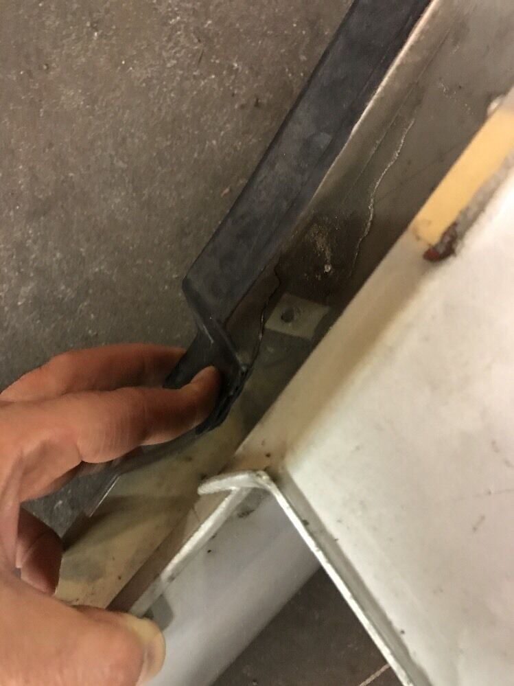 ORIGINAL BMW Z8 E52 Stoßstange vorne SELTEN ZU BEKOMMEN!! 8231953