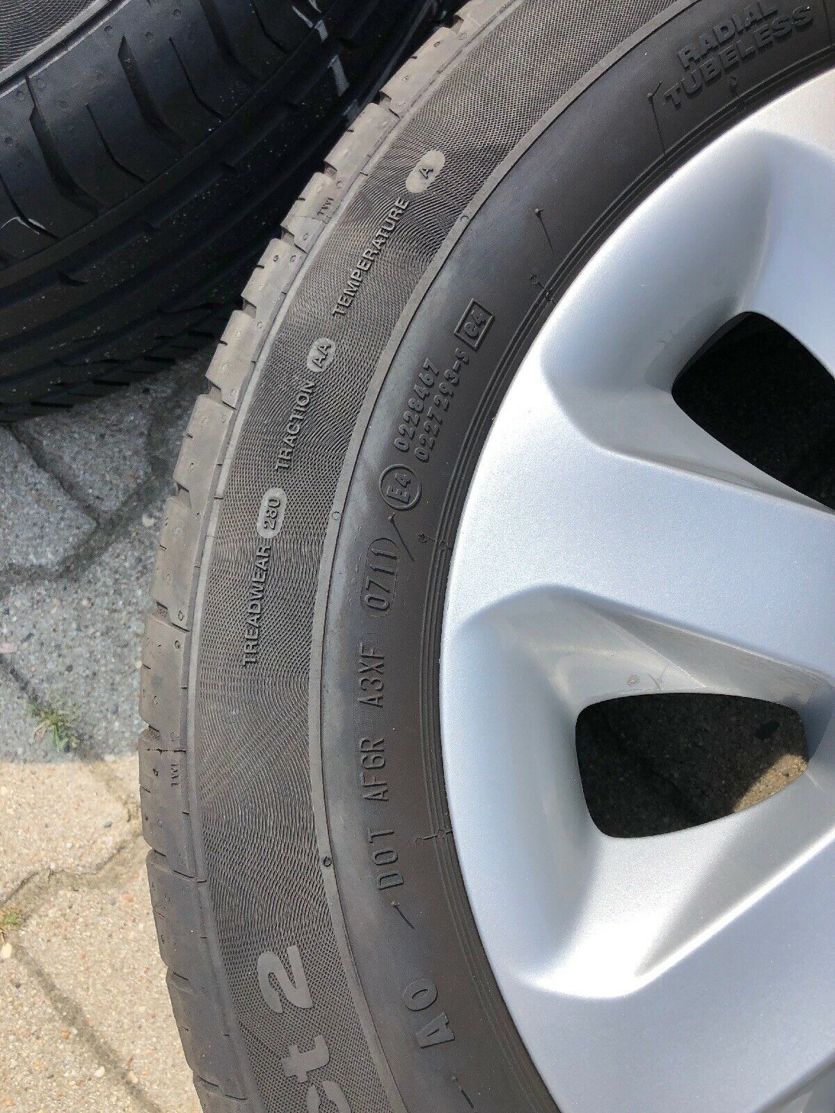 BMW E60 E61 ALUFELGEN Styling 115 CONTI SOMMERREIFEN 225 55 R16 95Y TN 6758774