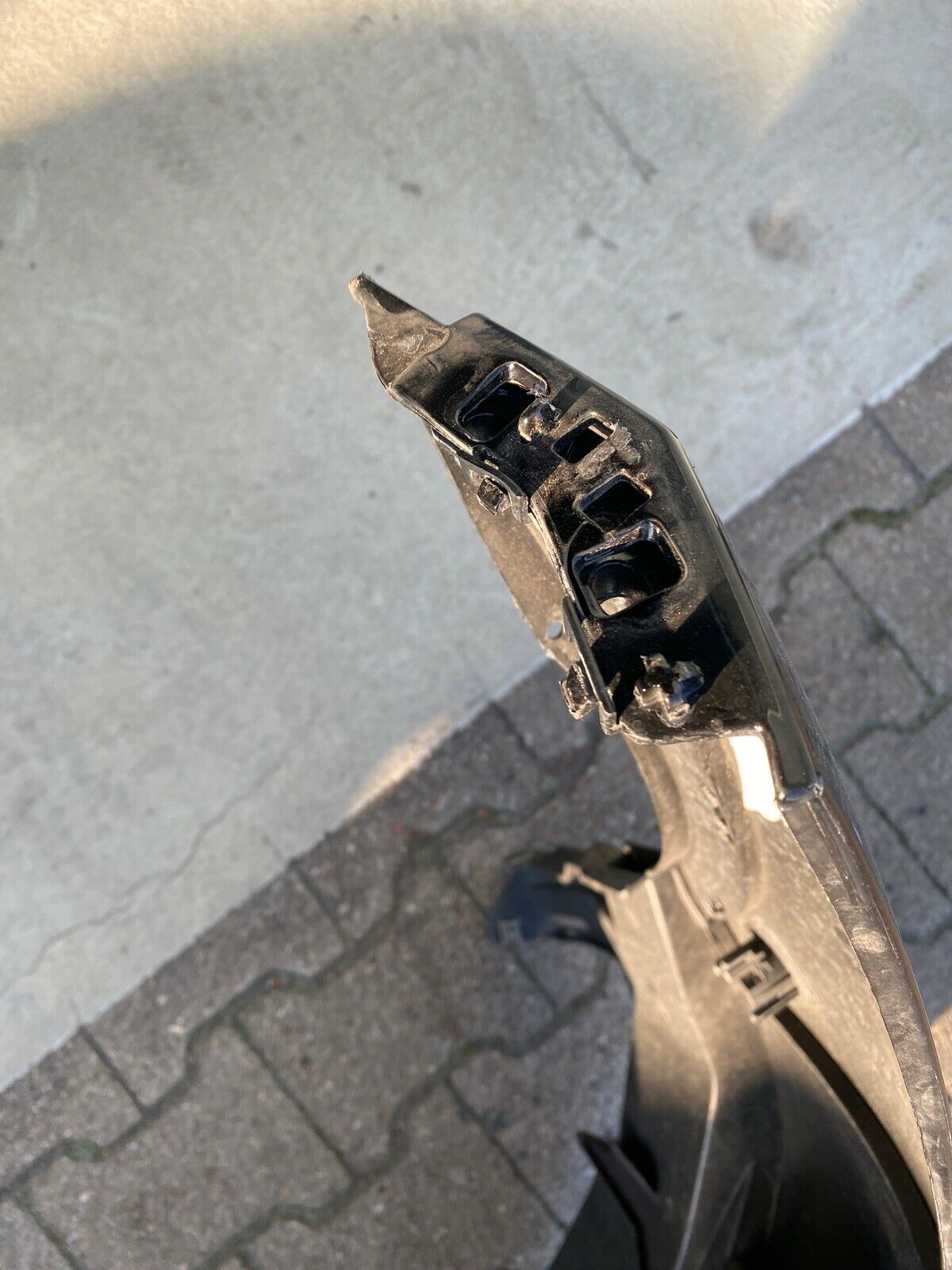 ORIGINAL BMW X1 F48 NEUESTE MODELL Stoßstange Oberteil m Gitter geschlossen PDC