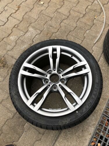 1x BMW F30 F31 F32 M441 M PAKET ALUFELGE 255 40 R18 95Y RSC Sommerreifen 7852492
