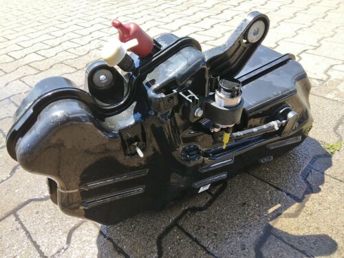 Orig BMW 1er F20 F21 LCI AdBlue SCR Tankbehälter Tank Behälter Passiv 7407232