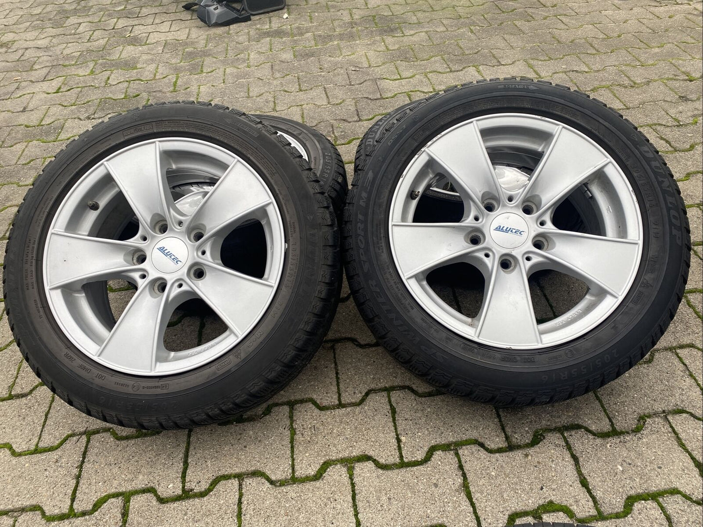 BMW E90 E91 E92 Alufelgen DUNLOP 205 55 R16 91H WINTERREIFEN RSC ALUTEC KBA47013