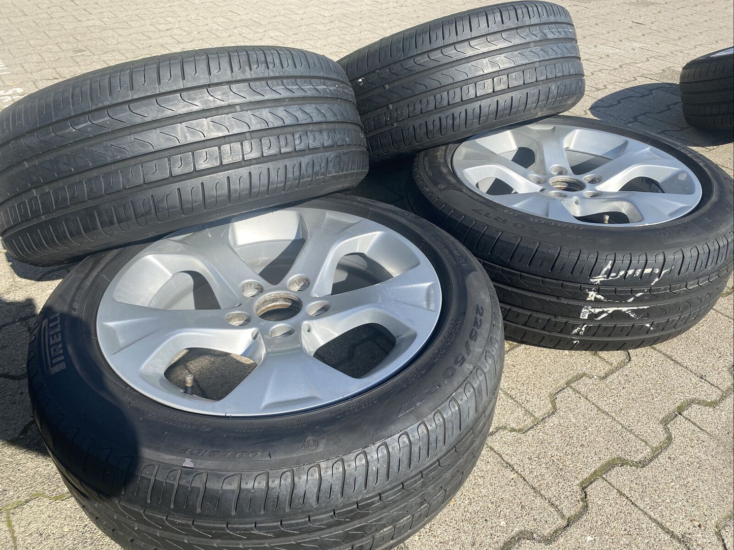 BMW X1 E84 Alufelgen Sternspeiche 317 Sommerreifen RSC 225 50 R17 94V 6789140