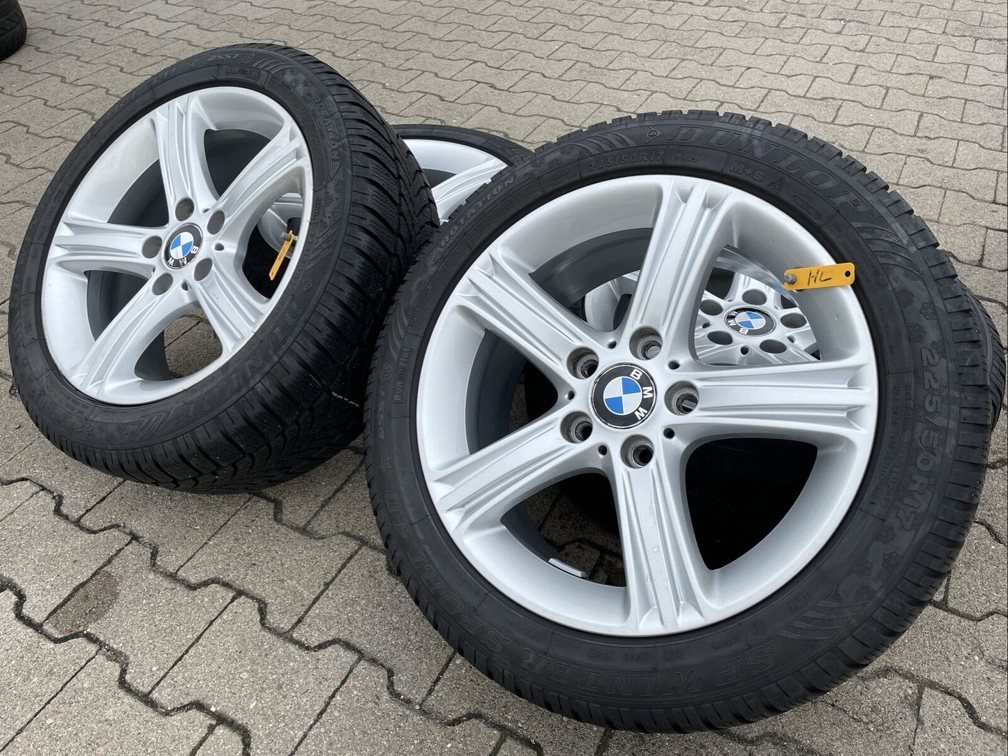 BMW F30 F31 F32 F35 ALUFELGEN WINTERREIFEN Styling 393 m 225 50 R17 94H RSC RDCI