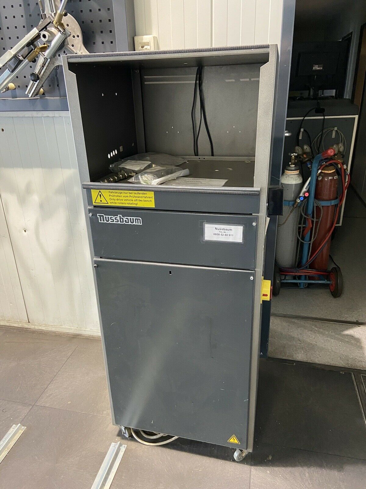 NUSSBAUM ACHSVERMESSUNGSBÜHNE & BREMSENPRÜFSTAND UNILIFT 3500 NT PLUS / NTS 520