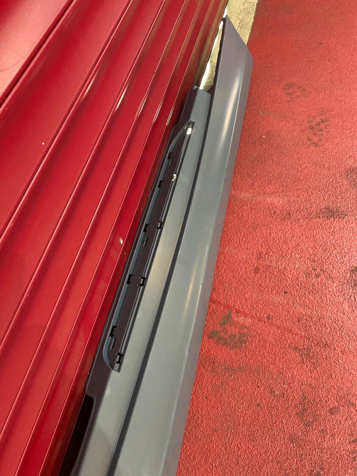 ORIGINAL BMW E87 Limousine LCI FACELIFT Seitenschweller rechts 7046346 NEUTEIL