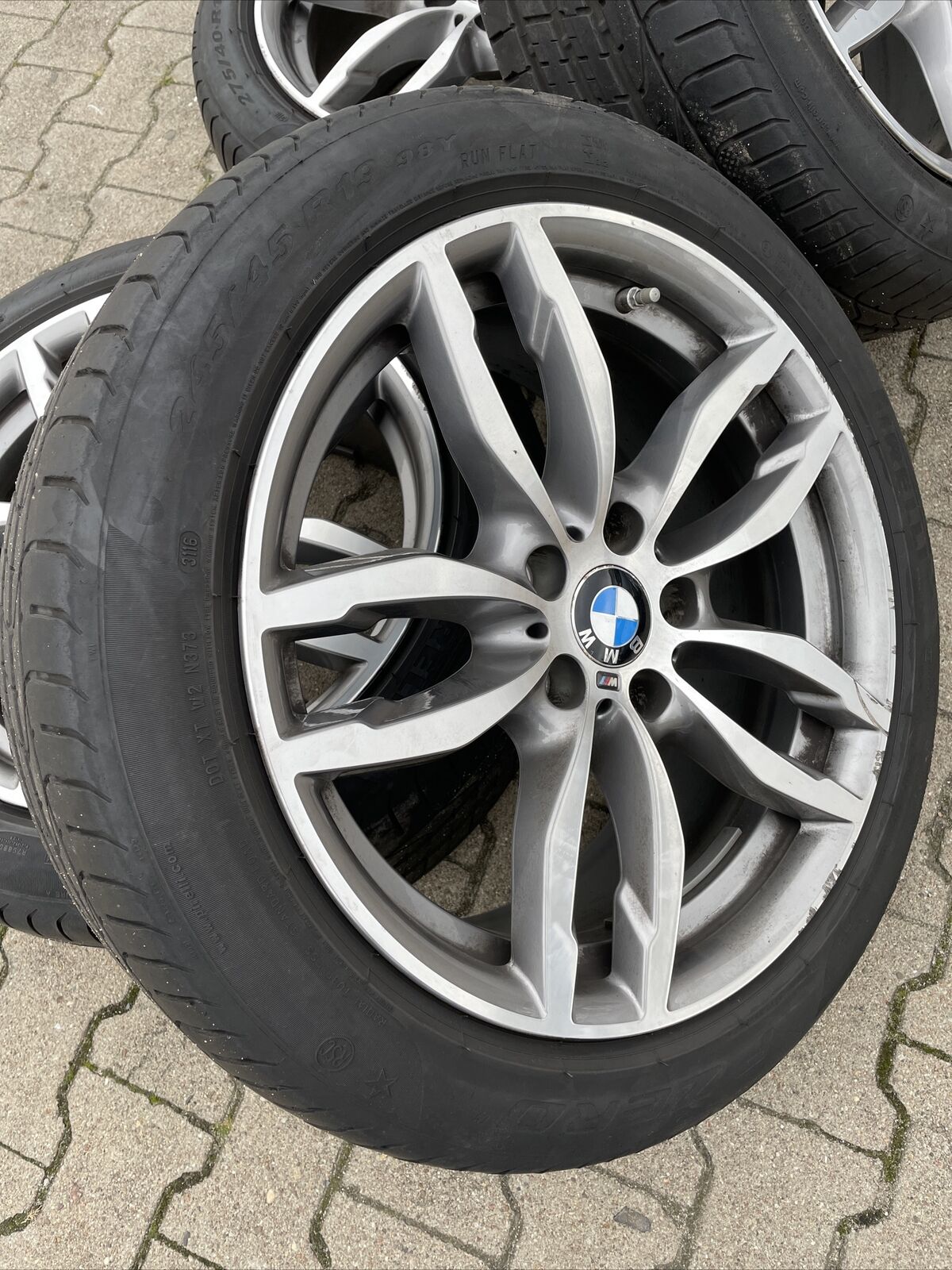 BMW X3 F25 X4 F26 M PAKET M622 ALUFELGEN SOMMERREIFEN 245 & 275 PIRELLI 7849661