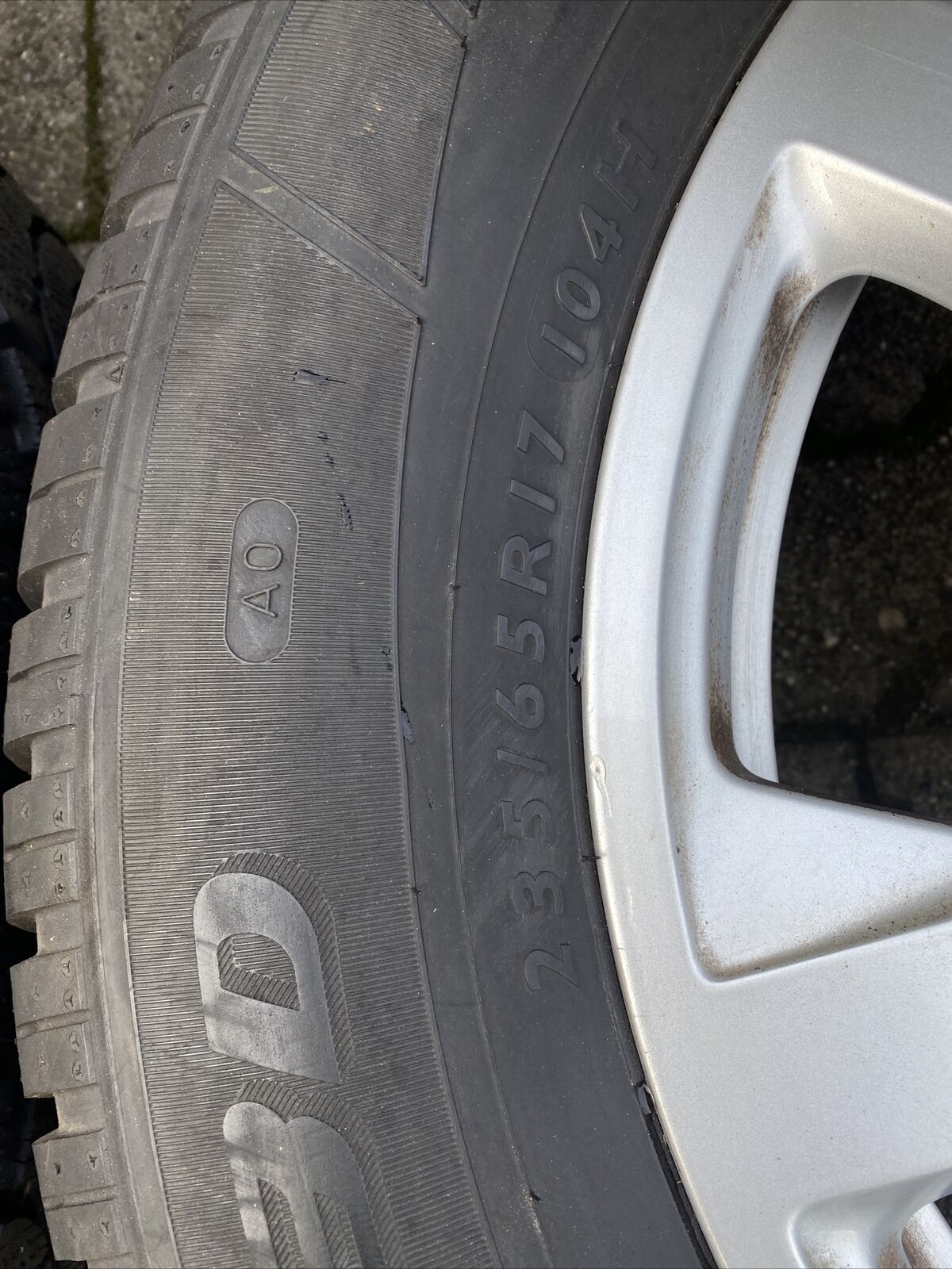 AUDI Q5 Alufelgen 8R DUNLOP SP 8R0601025E WINTERREIFEN 235 65 R17 104H DOT 2916