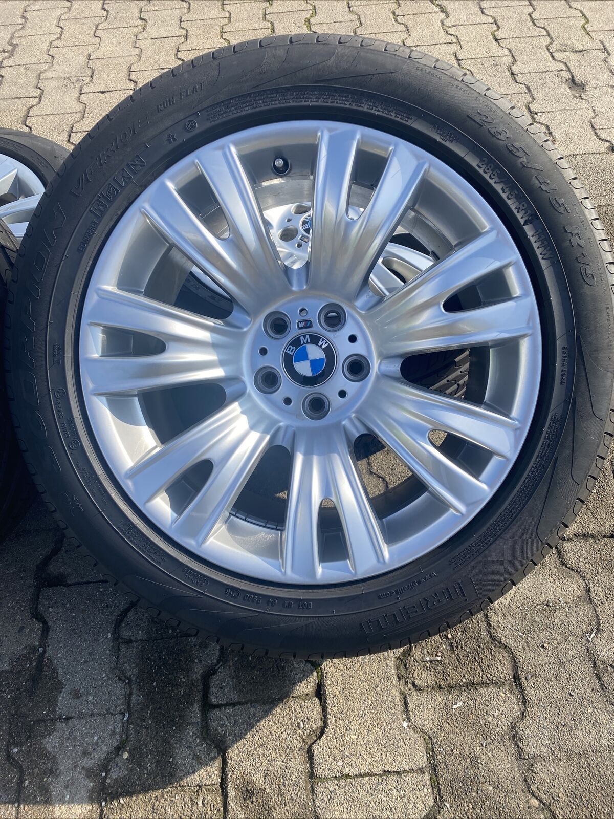 BMW X5 E70 M PAKET ALUFELGEN M223 PIRELLI RSC SOMMERREIFEN 255 50 R19 107W