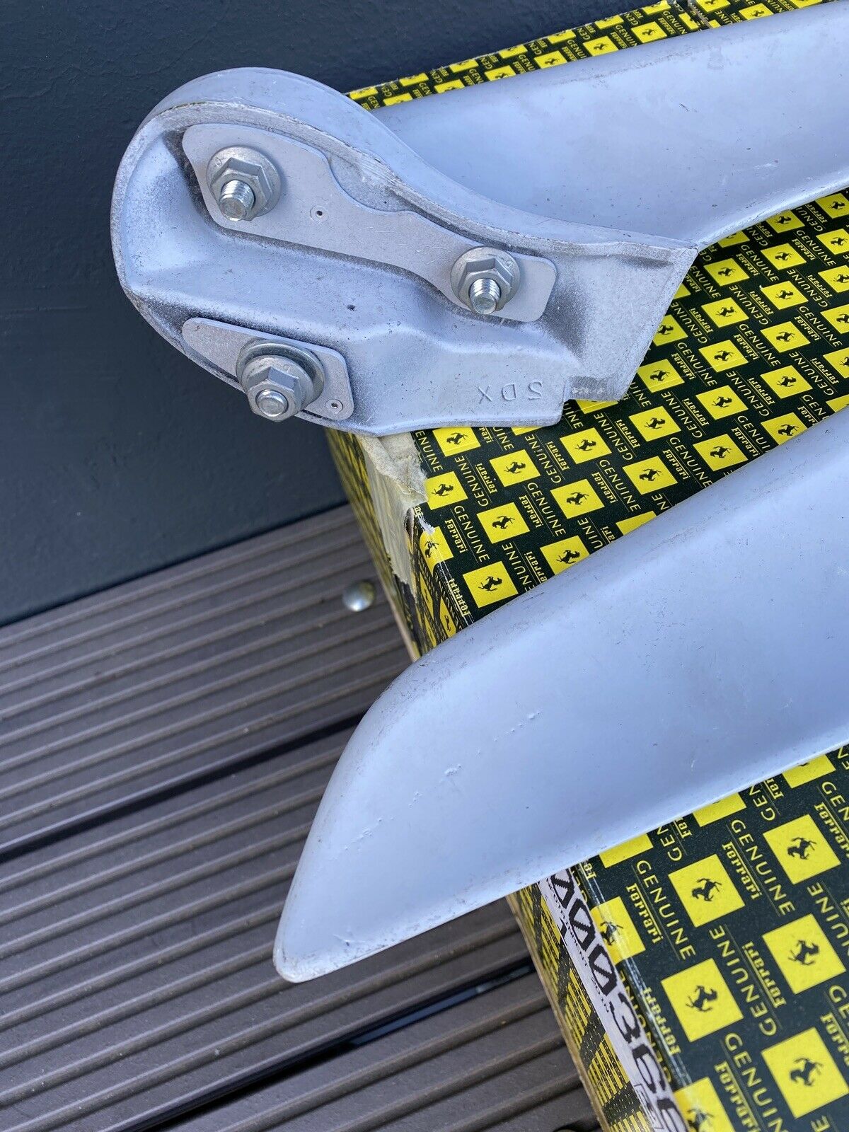 ORIG. PAAR FERRARI 458 ITALIA SPOILER FLAPS f Stoßstange VORNE 81761910 NEUTEIL