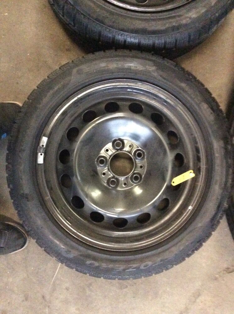 BMW X1 E84 Pirelli 225 50 R17 94H RSC RUNFLAT Winterreifen 6783330 WINTERRÄDER
