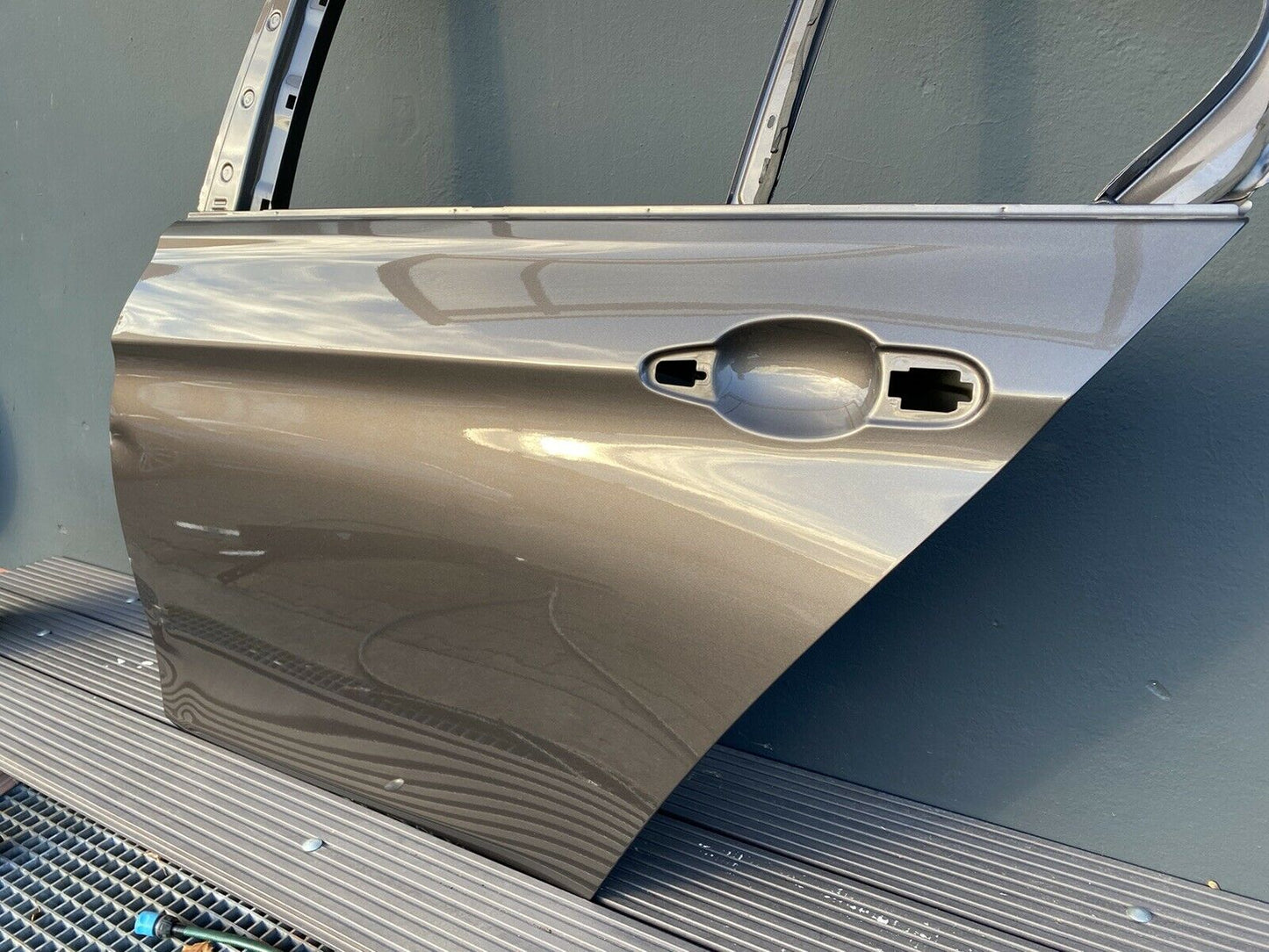 ORIGINAL BMW F30 3er Tür LIMOUSINE HI LINKS Kotflügel Stoßstange Achse