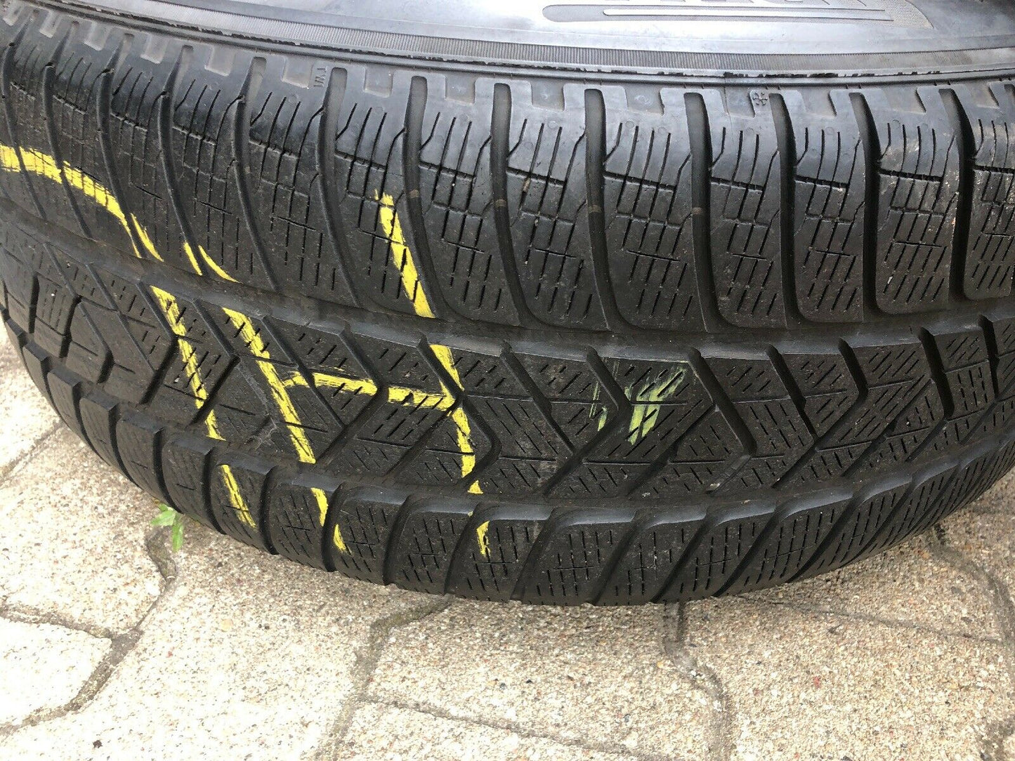 BMW X5 F15 ALUFELGEN STYLE 446 PIRELLI WINTERREIFEN 255 55 R18 109W RDCI 6853952