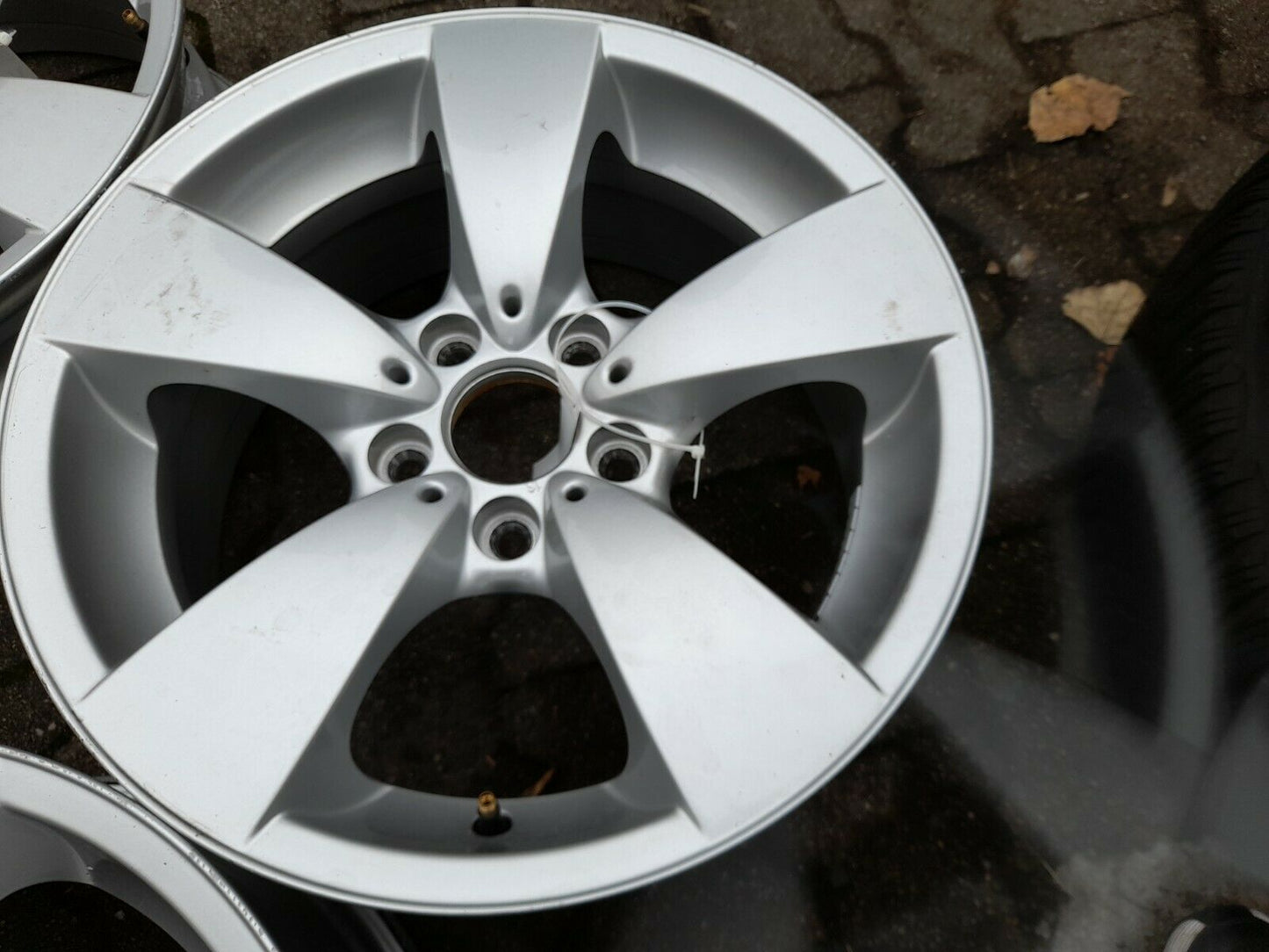 4x Original BMW E60 E61 LCI Alufelgen 6776776 Sternspeiche Styling 138 ET20