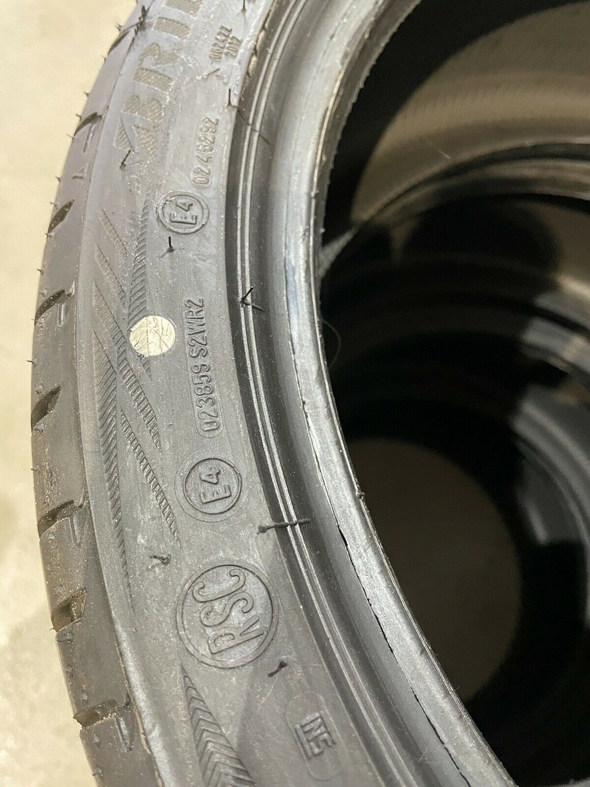 4x BMW BRIDGESTONE RSC SOMMERREIFEN MISCHBEREIFUNG 225 40 R18 & 245 35 R18
