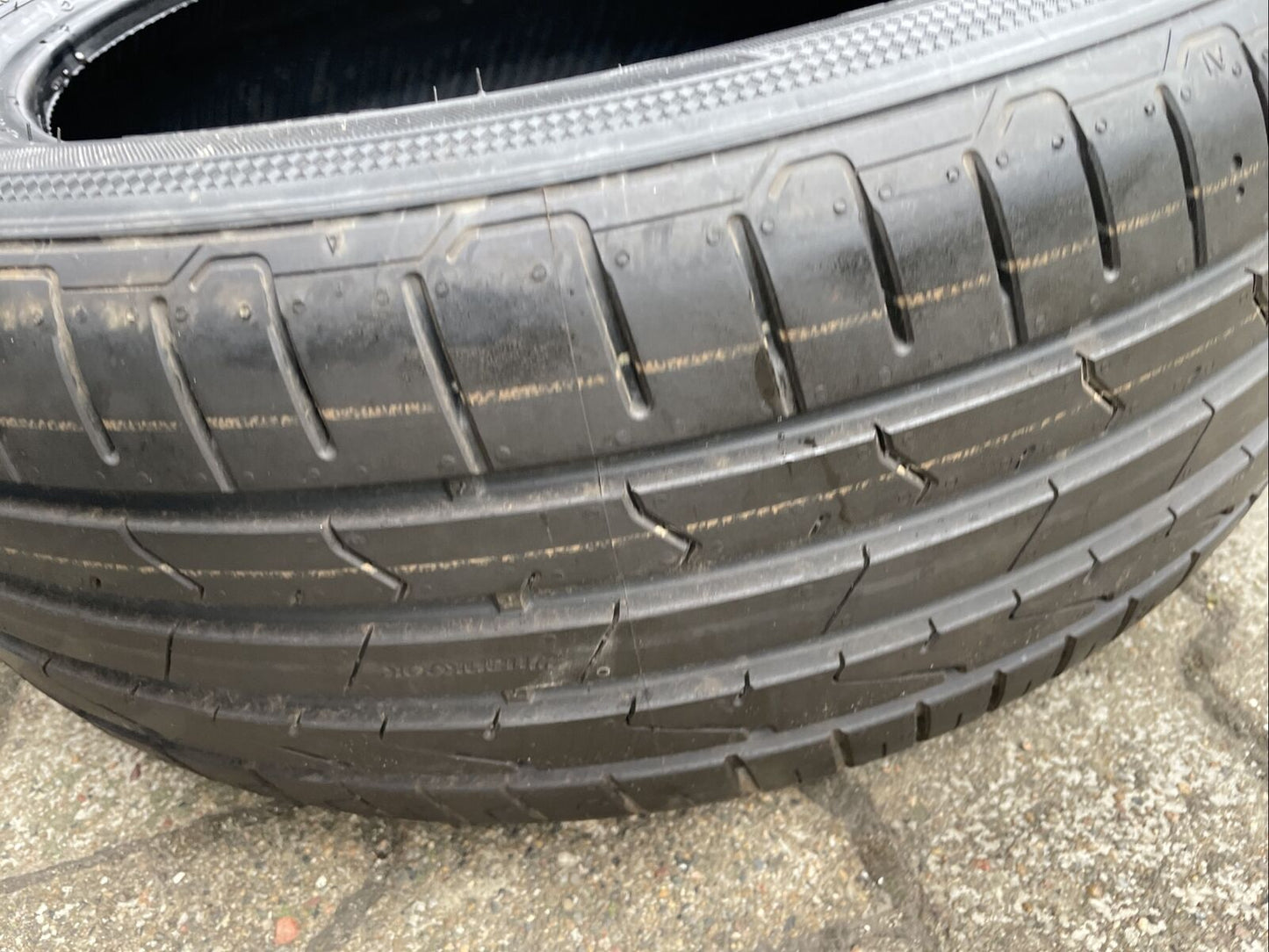 4x NEUWERTIGE HANKOOK VENTUS PRIME3 Sommerreifen 195 55 R16 87W DOT4520