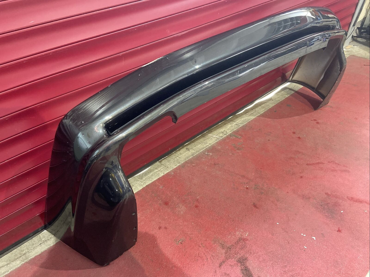 ORIGINAL BMW 8er E31 Stoßstange hinten Verkleidung Stoßfänger 1940757