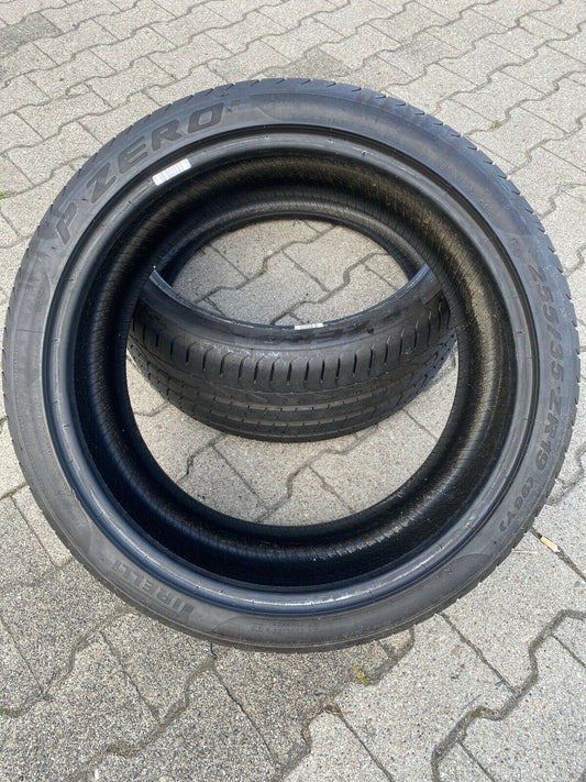 2x SOMMERREIFEN ASTON MARTIN PIRELLI P ZERO AM8 VORNE 255 35 ZR19 96Y