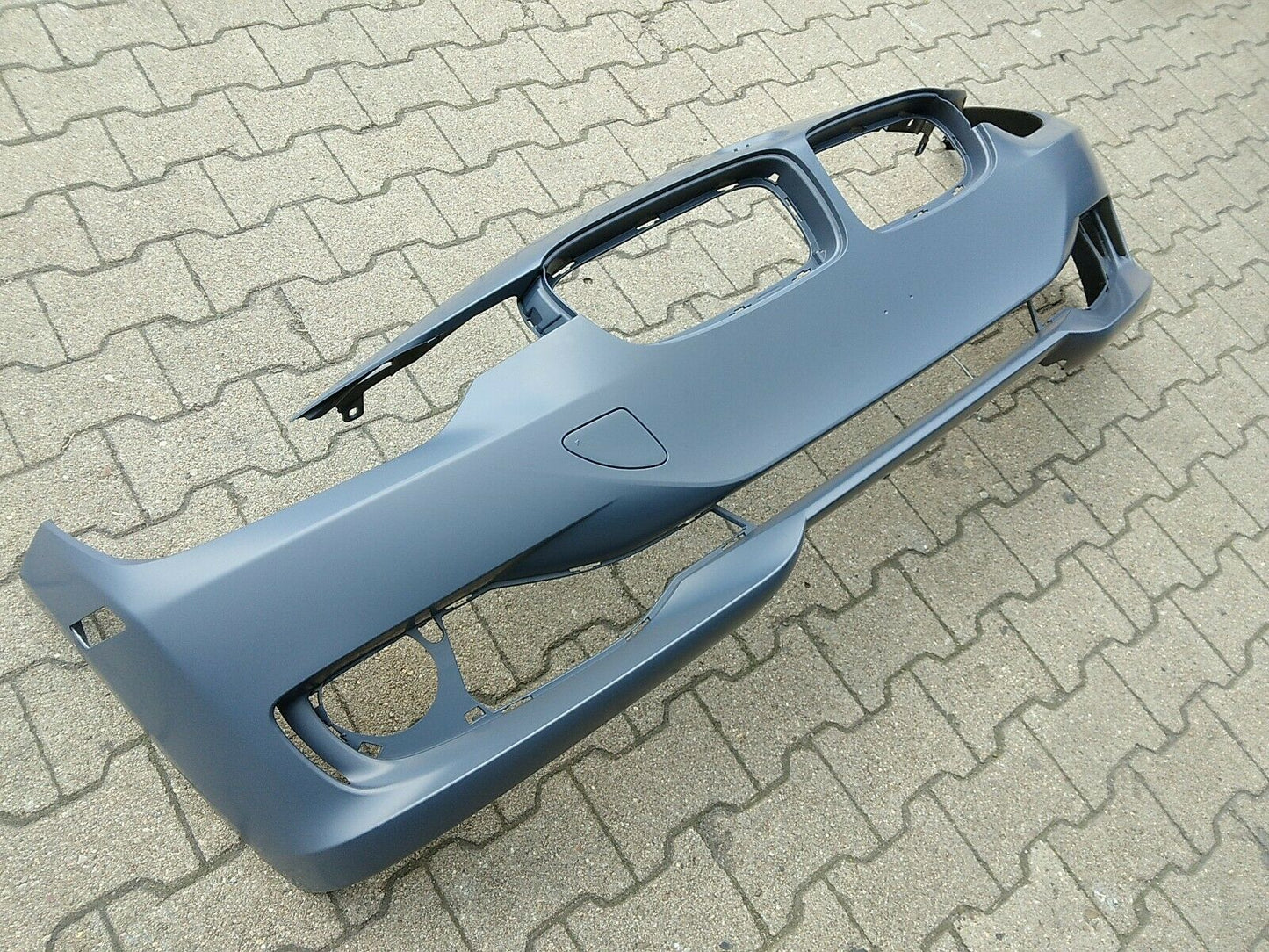 Neu BMW F30 F31 Stoßstange vorne PDC SRA 7267480 Amerikanische Version Grundiert